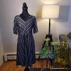 NY Collection Black and White Striped Midi Dress NWOT